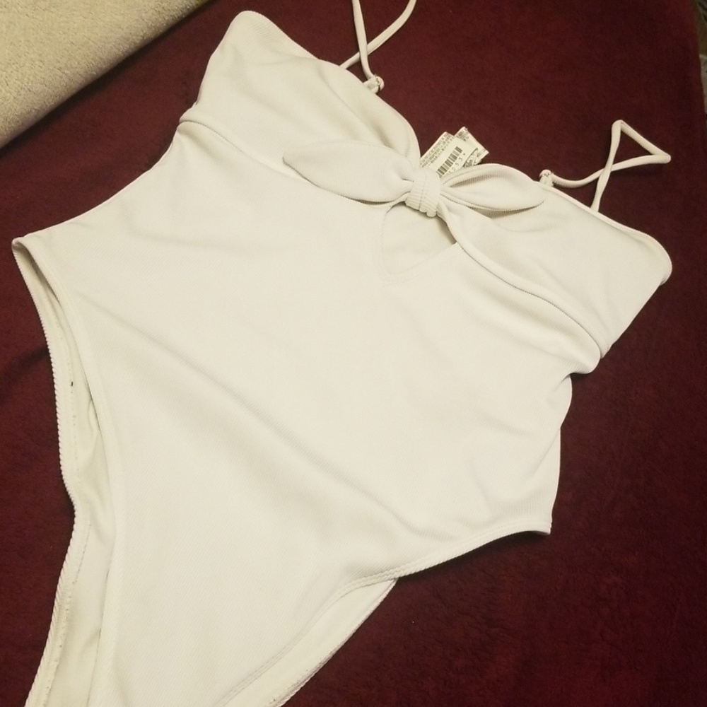 NWOT one piece swimsuit